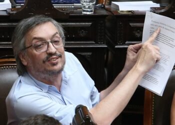 Máximo Kirchner declara un patrimonio de 11.000 millones de pesos y dólares