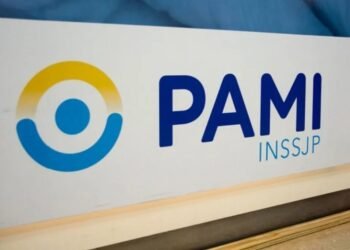 Milei acepta la renuncia de la síndica del PAMI