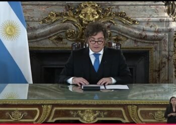 Milei endurece sanciones a empresas en Malvinas y planea base militar en Tierra del Fuego