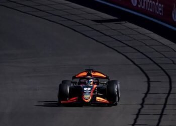 Nicolás Varrone abandona la carrera sprint en el GP de España tras un choque