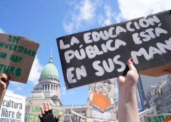 Revés para el Gobierno: la Justicia aceptó una cautelar de la UBA por la Ley de Financiamiento Universitario