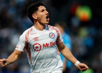 River Plate busca cerrar la llegada de un nuevo defensor en las últimas horas del mercado