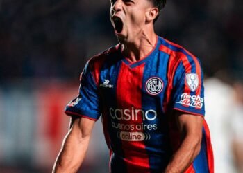 San Lorenzo se enfrenta a Talleres en un choque clave tras la salida de Gorosito