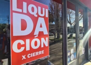 Santa Cruz: La economía se desploma un 7,9% en 2026 y marca 14 meses de recesión