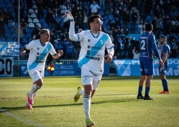 Temperley se impone a Colegiales y mantiene su lucha en la Primera Nacional 2026