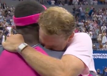 Tiafoe logra una épica remontada y avanza a las semifinales del US Open