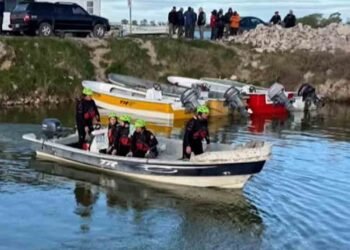 Tragedia en la Laguna del Monte: volcó una lancha y cuatro pescadores perdieron la vida