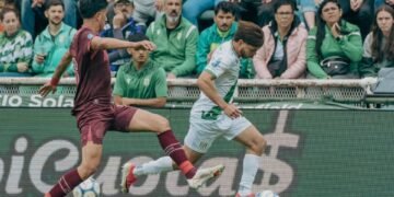 Banfield y Lanús igualaron 1 a 1 en un emocionante clásico del Sur