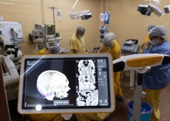 Cirugía de alta complejidad con neuronavegación en el Hospital Pirovano
