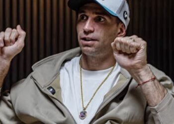 El Dibu Martínez revela el impacto de su lesión en la mano antes del Mundial