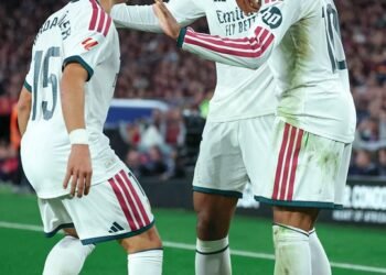 El Real Madrid frena al Barcelona y se queda con El Clásico