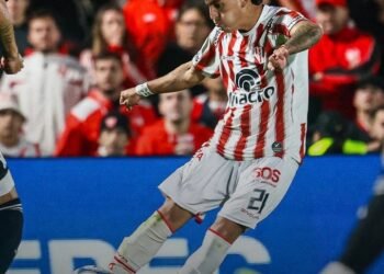 Instituto se impone a Riestra y se acerca al liderazgo de la Zona A