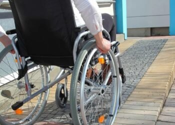La falta de atención a la adultez y discapacidad en el debate público