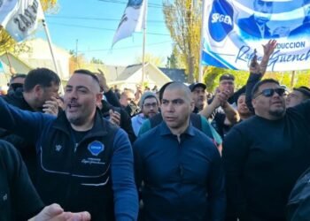 Protesta petrolera en Santa Cruz contra la extensión de la emergencia hidrocarburífera